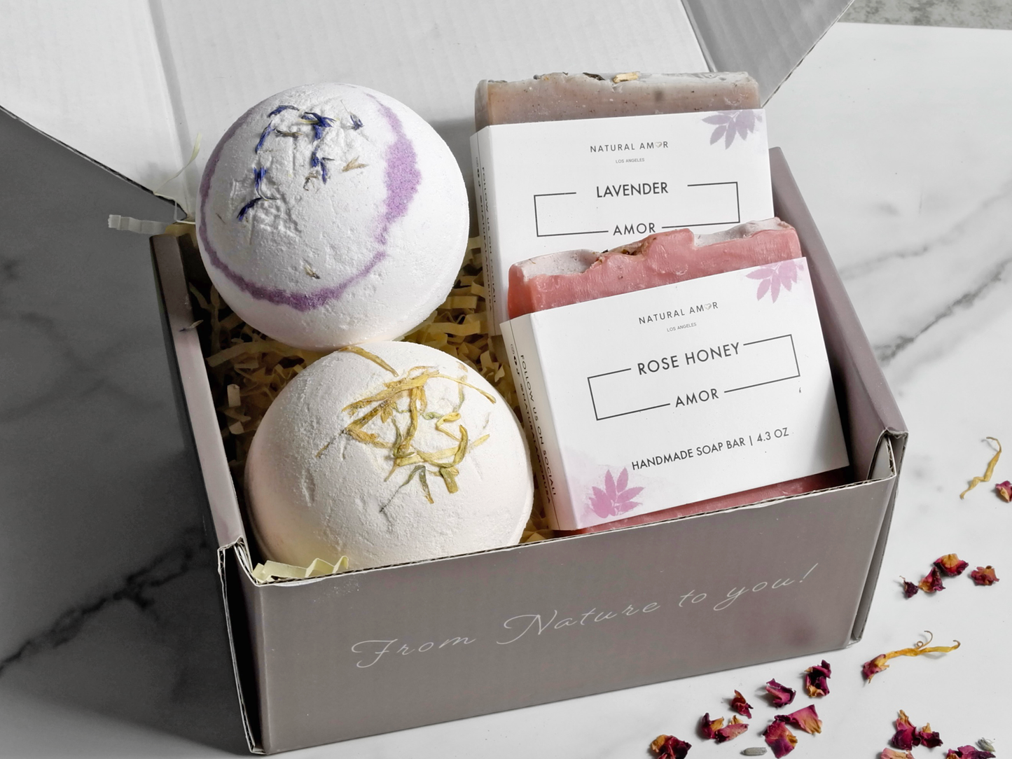 Blooming gift box