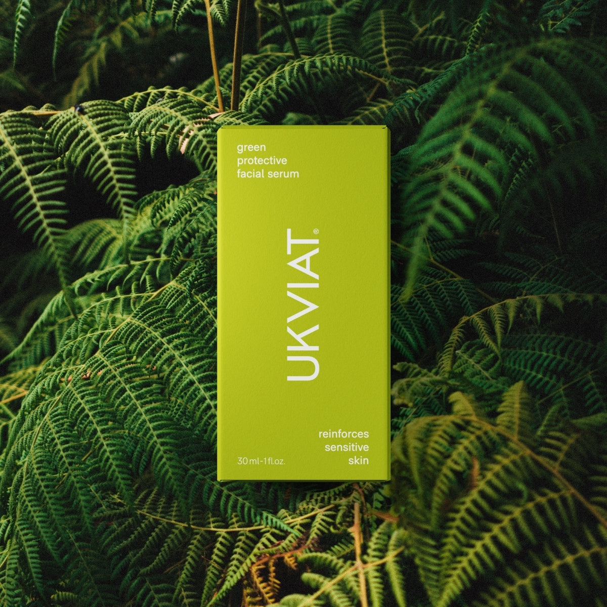 green protective <br> facial serum